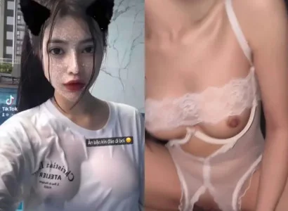 Em gái vú bự lồn đẹp cưỡi ngựa nhún nhịp phê